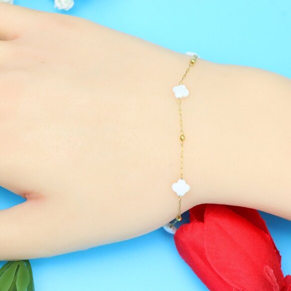 Chic & Stylish Bracelet – A Thoughtful Gift for Women and Girls, DYC1122 - Picture 4 of 7
